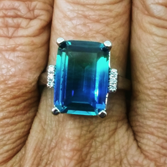 Wow! Stunning! - Picture 3 of 3